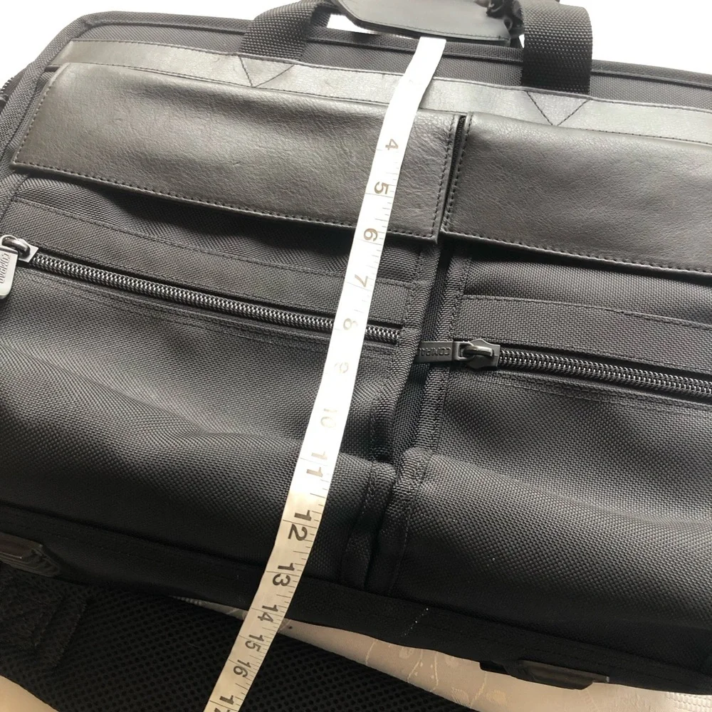 COMPAQ Black Leather/Canvas Men’s Professional Briefcase Messenger Bag NWOT